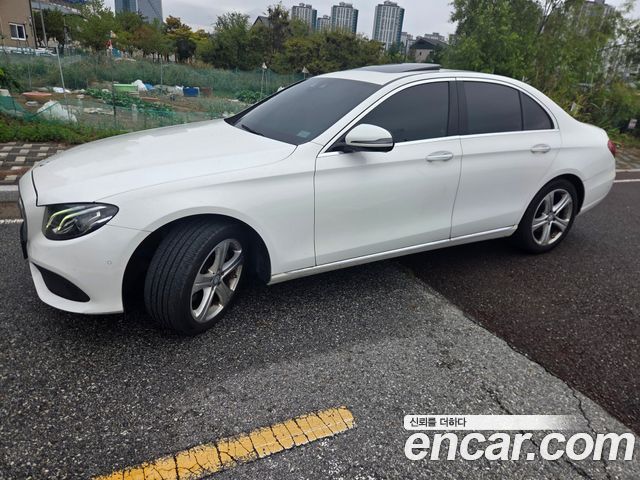 Mercedes-Benz E-Class из Кореи Encar