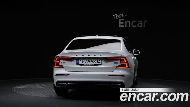 Volvo S60 из Кореи Encar