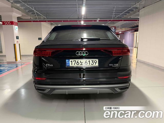 Audi Q8 50 TDI Quattro Premium — пробег 109 369 км — фото 4 из 5